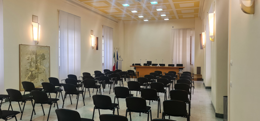 Sala Consiglio di Pistoia - vista dal fondo